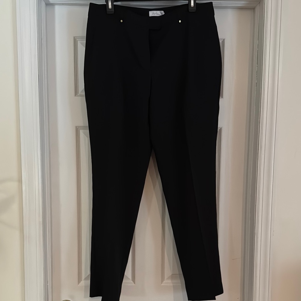 Lady Hagen Classic Black Apparel